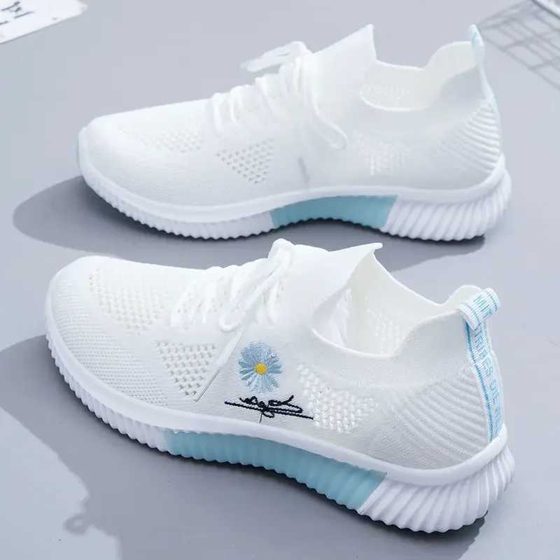 Summer New Sports Shoes Womens Shoes Casual Running Summer Breathable Mesh Small White Shoes Homme Shoussures Sneakers Women Z250227