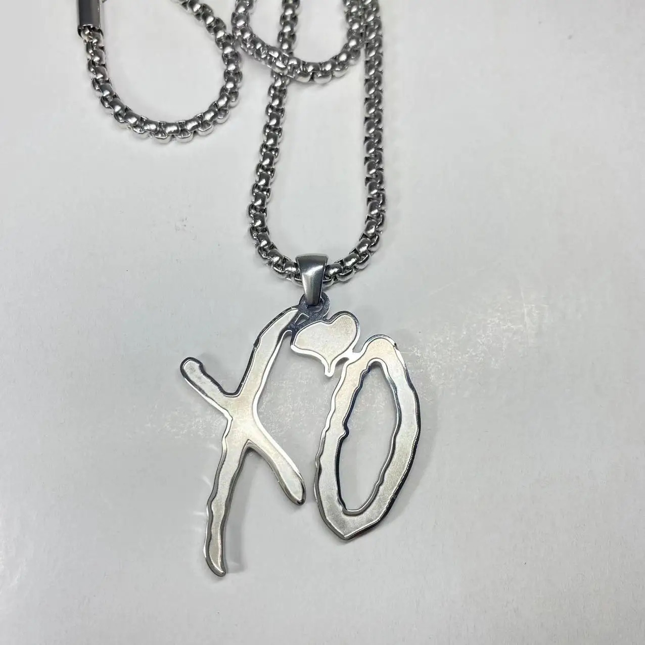 Delicacy Fashion Hip Hop Rock Steel Letter Pendant Necklace Heavy Industry Personality Men Cool Party Jewelry 250227