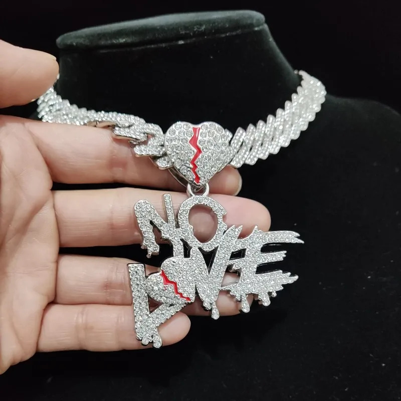 Men Women Hip Hop No Love Heart Pendant Necklace with 14mm Cuban Chain HipHop Iced Out Bling Hiphop Necklaces Fashion Jewelry 250227