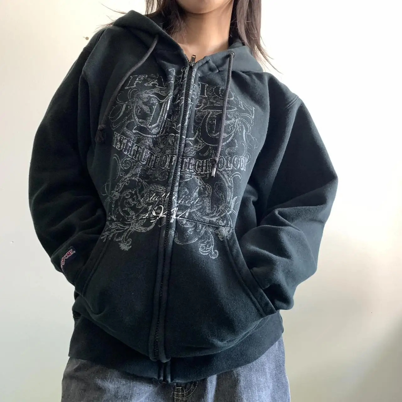 Doury Women Y2K Zip Up Hoodie Casual Graphic Sweatshirt Hoodies Aesthetic Long Sleeve Jacket with Pockets Dark Academia Coat 250226