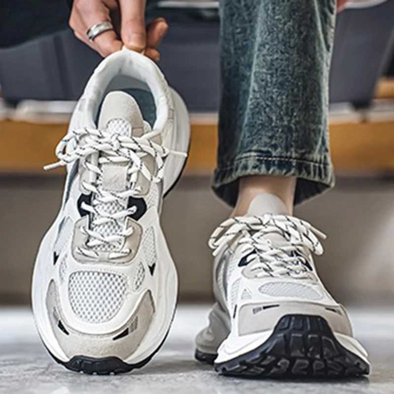 Classic Mens Sneakers 2024 Thick Sole Shock Absorbing Running Shoes Summer Breathable Mesh Sports Shoes Trendy White Shoes Z250227