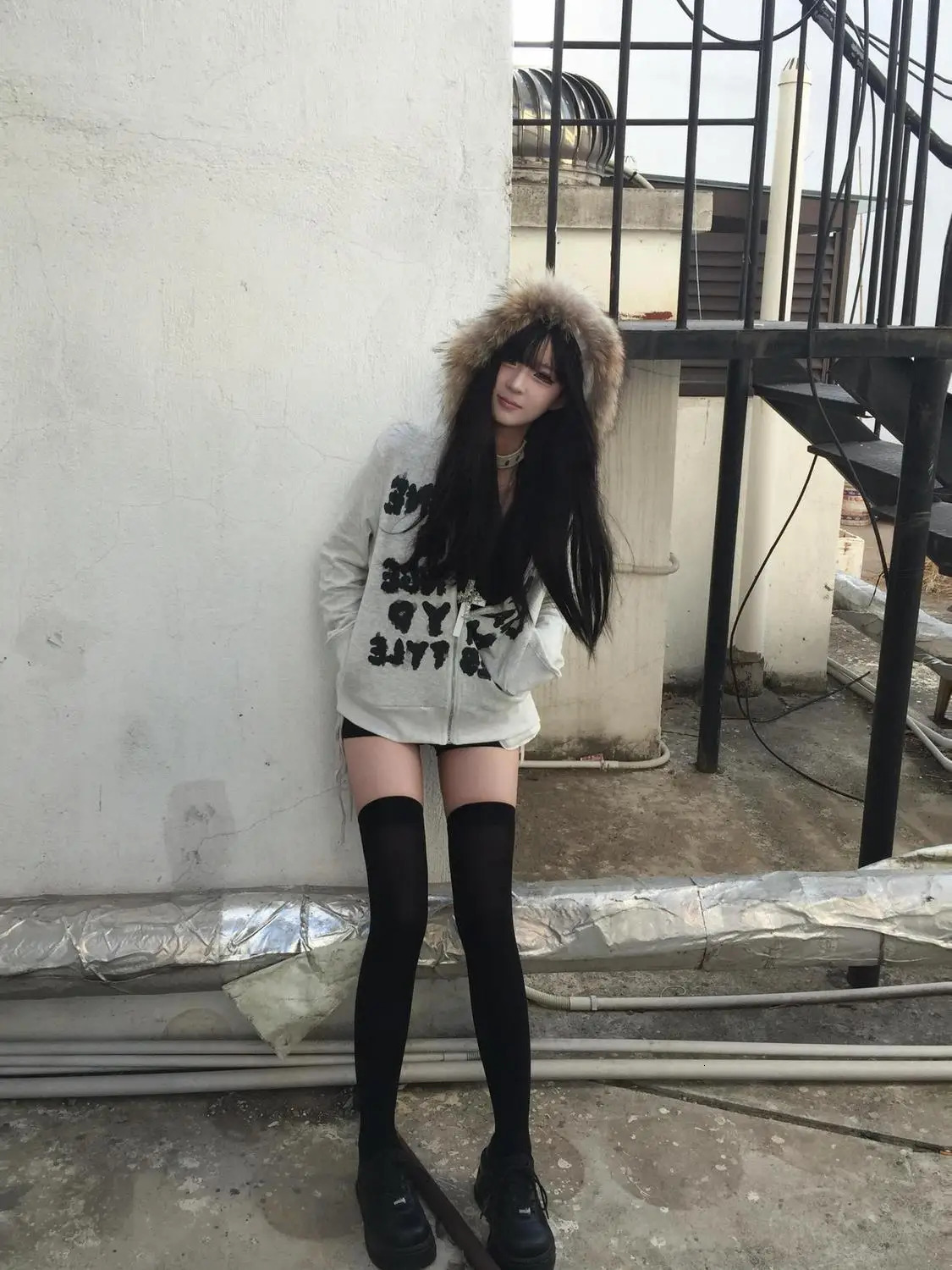 Y2k INS Retro Fur Collar American Zipper Hooded Sweater Women Autumn and Winter Korean Version Of Thick Silver Fox Velvet Coat 250226