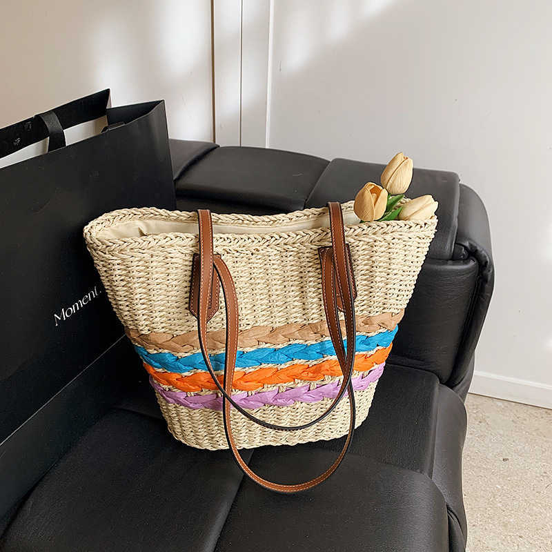 Bohemian style one shoulder grass woven bag, summer 2025 new rainbow striped woven bag, beach vacation beach bag