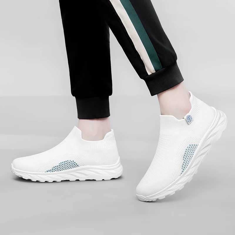 CLOHOO Mens Running Shoes Thin Mesh Breathable Slip-On Sports Sneakers Casual One-Step Socks Design for Comfort Z250227