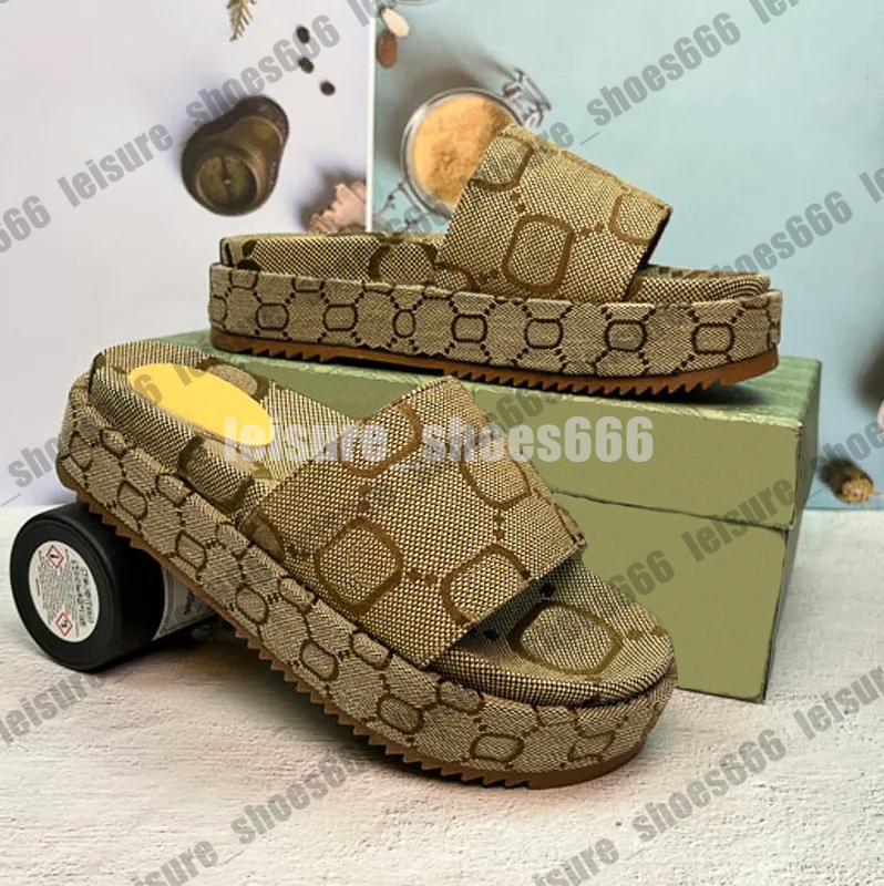 Designer Sandals Slippers Summer Men Women Shoes Multicolor Flora Slides Molded footbed in black Tonal sole embossed Slides Embroidered Canvas Flat Mules
