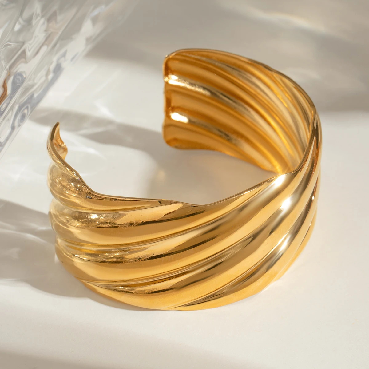 Exaggerated Gold Plated Stainless Steel Corrugated Simple Open Bangle Cuff Bracelet Bijoux Femme Waterproof Jewelry 250227