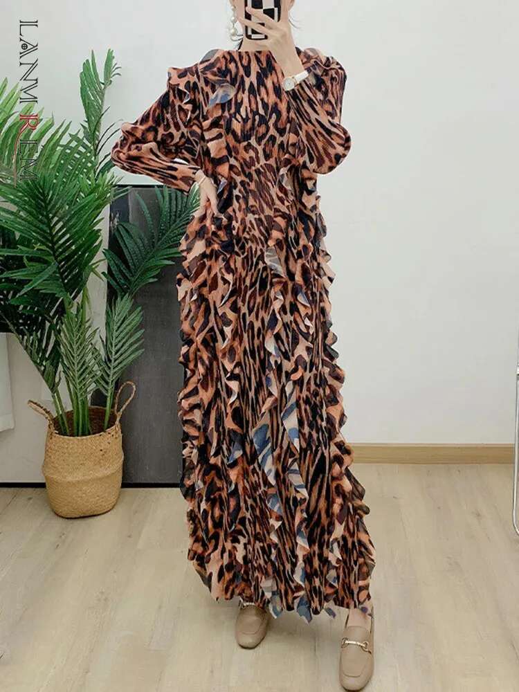 LANMREM Leopard Print Pleated Dress For Women Round Neck Long Sleeves Ruffles Fashion Dresses 2024 Spring Summer New 2Da4121