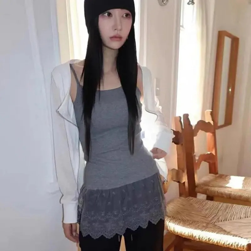 Genayooa Vintage Tank Tops Women Sleeveless Basic Patchwrok Camis Y2k Retro Tee Tops Streetwear Korean Style Chic Tanks Fashion 250226