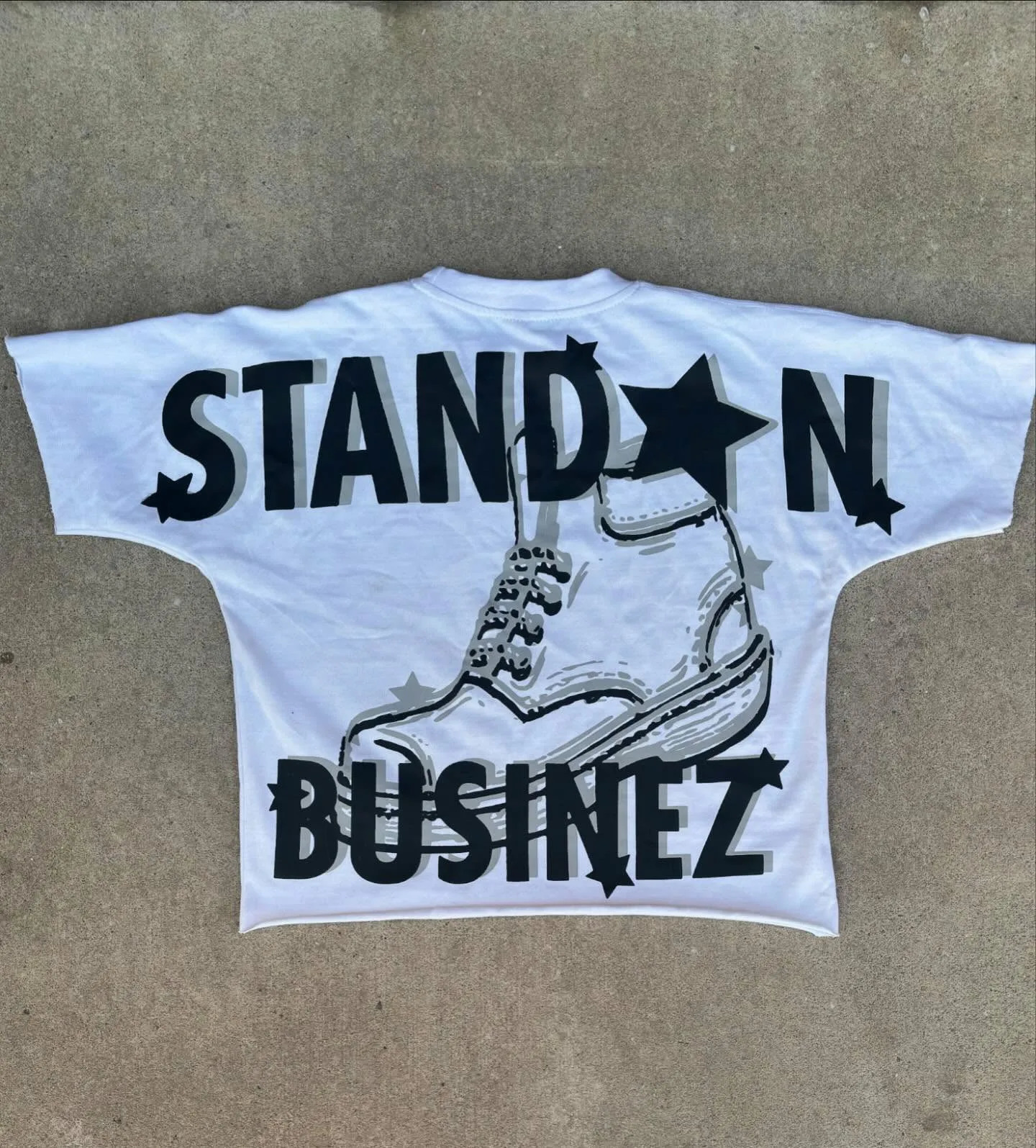 Streetwear Y2K Oversized T Shirt Harajuku Hip Hop Letter Shoes Graphic Print Men Women Gothic Cotton Tops Clothing 250226