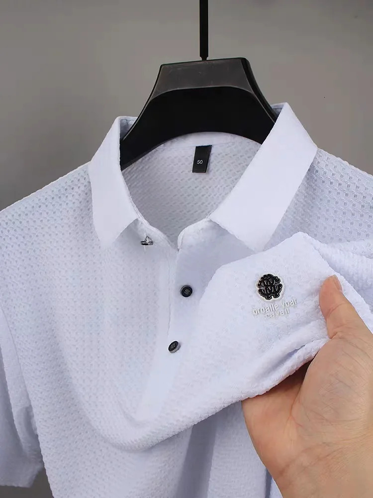 High quality ice silk breathable short sleeved T-shirt mens summer fashion embossed top-level business casual polo shirt 250225
