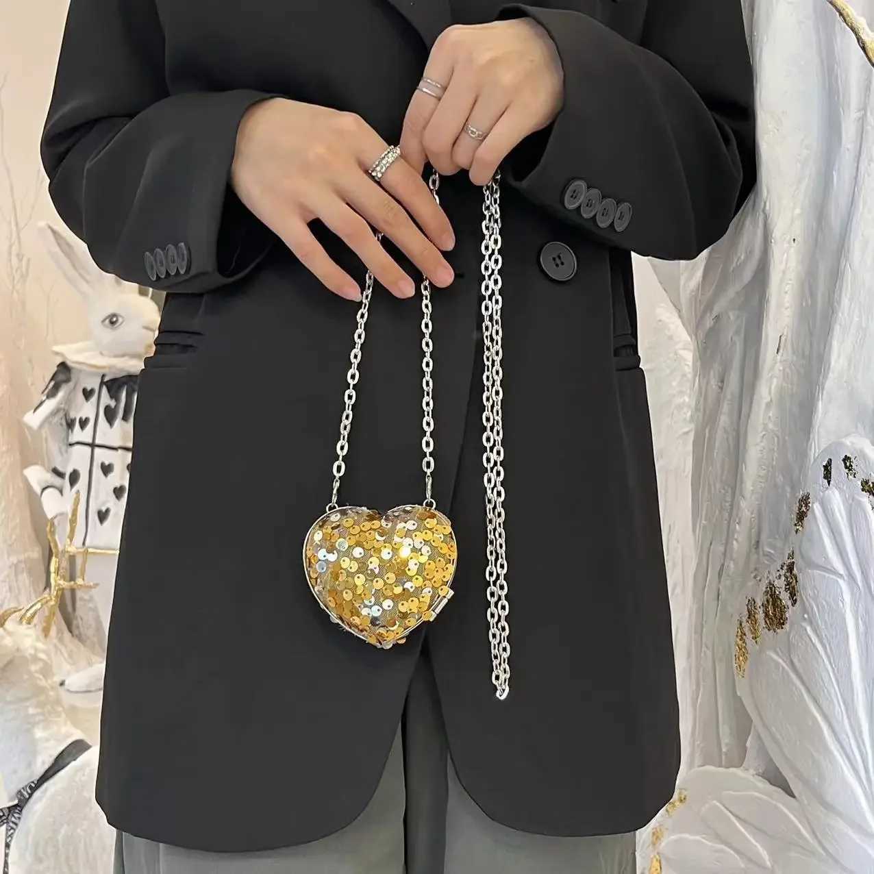 New Arrival Fashion Heart Lipstick Pack for Women New Sequin Shoulder Bags Designer Chain Mini Crossbody Bag T250227
