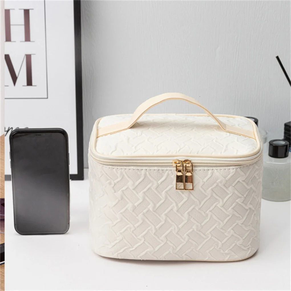 Ship from US White highquality large capacity portable travel makeup bag multifunctional organizer dye resistant handheld square 250227FBB