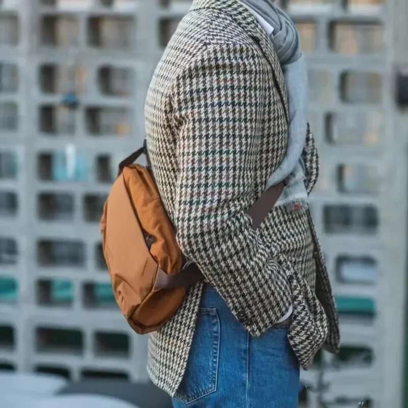 Bellroy Australia Venture Sg9l Explorer Chest Bag Large-Capacity Unisex Fashion Messenger Bag