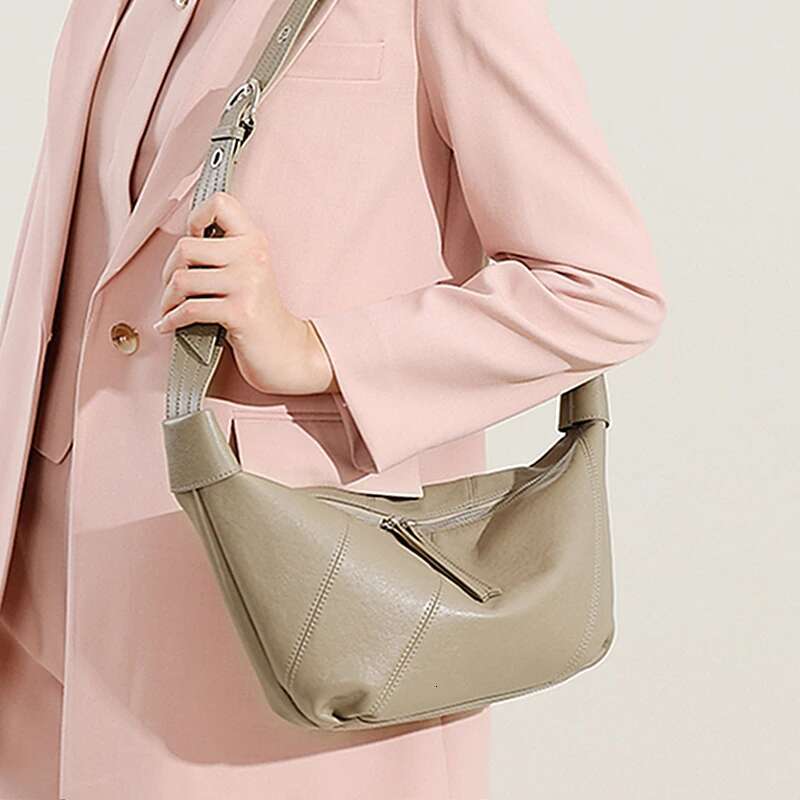 Toptrends 100% Genuine Leather Crescent Moon Shoulder Crossbody Bags For Women 2025 Designer Hobo Purses Ladies Handbags