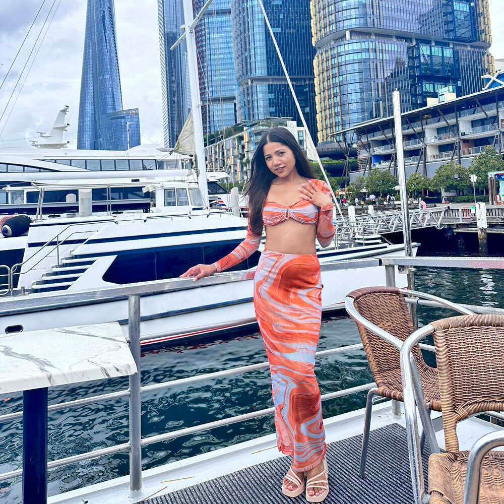 New women's spring and summer sexy mesh printed long sleeved top slim fit skirt set 2025 new casual versatile fashion clothing