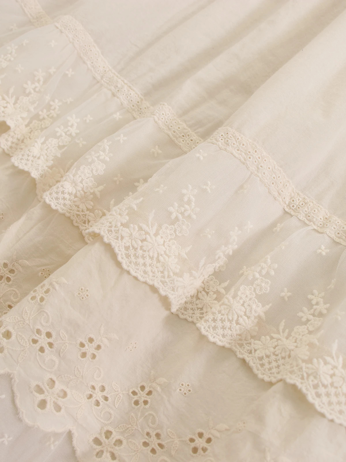 Japanese Sweet Mori Lace Floral Embroidery Cotton Skirt Women Korean High Elastic Waist Loose Underskirt A-line Skirts 250224