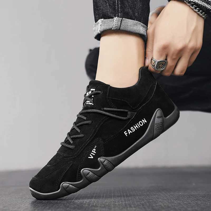 Mens outdoor sports hiking shoes four season new anti slip comfort work shoes fashion youth casual trendy shoes males sneakers Z250227