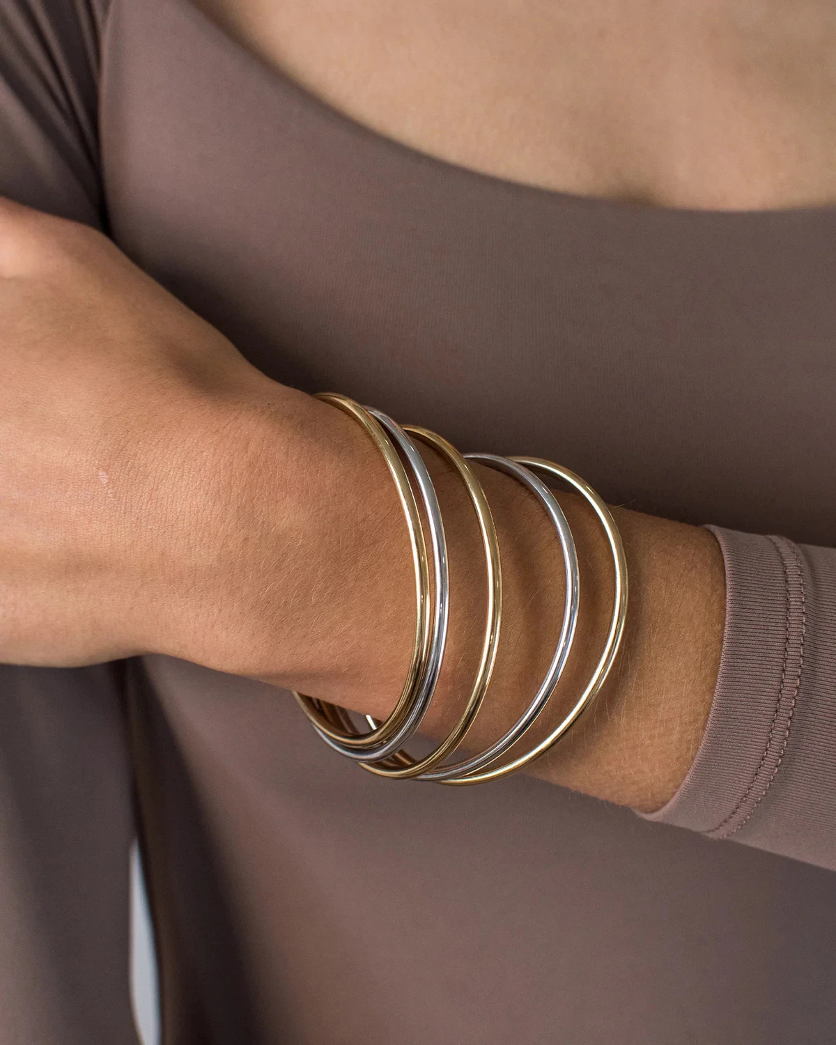 5pcs 2.3mm Dainty Thin 2.3mm Round Bangles Gold Color Bracelets Minimalism Women Jewelry 250227