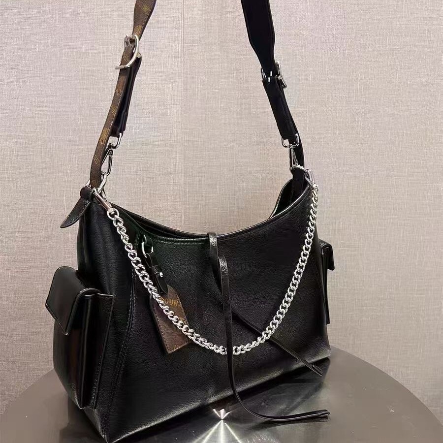 toteBag Shoulder bag ROSE NOIRE Chain Motorcycle Simulation Tote Women's Leather High-End Feeling Summer Single Shoulder Crossbody Shopping Bag