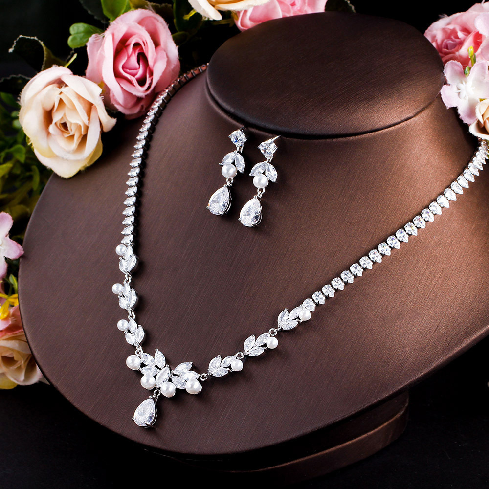 Choucong Ins Top Sell Wedding Jewelry Sets Luxury 18K White Gold Fill Water Drop 5A Cubic Zircon CZ Diamond Gemstones Women Dangle Earring Flower Pend