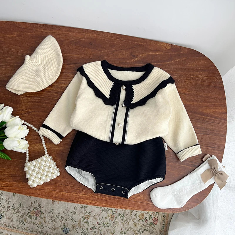 Spring And Autumn born Baby Girls Baby Bodysuits Long-sleeved O-neck Cute Two Piece Set Cotton Korean Fashion Soft Casual 250227