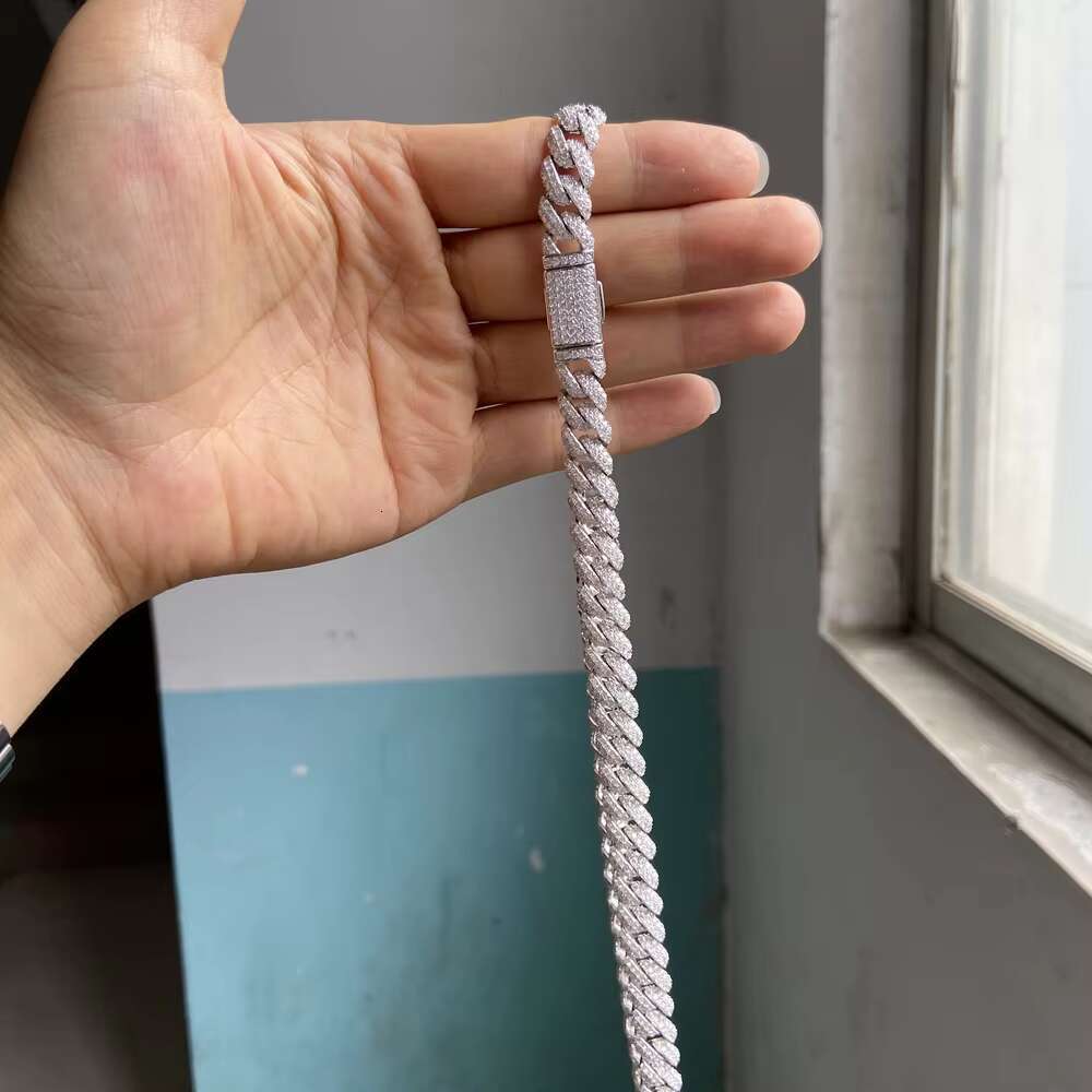 18 Inch 10Mm S Solid Sterg Sier White Gold Out Dia VVS Moissanite Cuban K Miami Chain Necklace Men