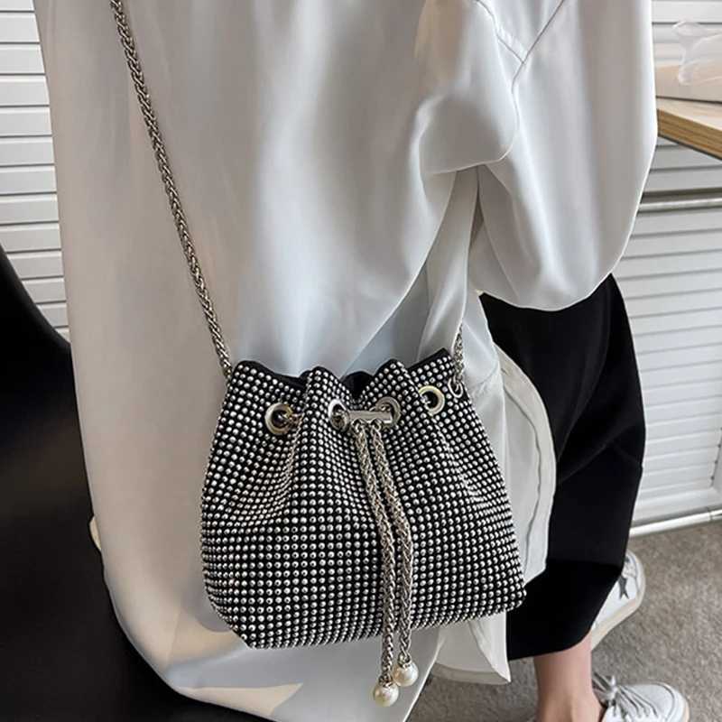 Bright Rhine Shoulder Bag Women Chains Crossbody Bag Drstring Bucket Handbag Luxury Lady Armpit Handbag Daily TotesXJ250227