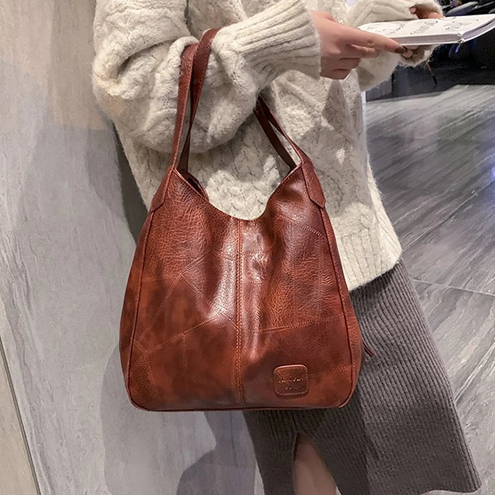 Ship from US Vintage Women Tote Bag Female Underarm Burgundy Large Handbags Purse Fashion Soft Pu Leather Shoulder Commute Handbag 250227FBB