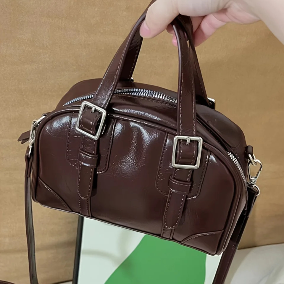 Ship from US Elegant Faux Leather Pillow Handbag Fashion Boston Bag For Women Versatile TopHandle Crossbody Satchel Chic Bowlinginspired w250227FBB