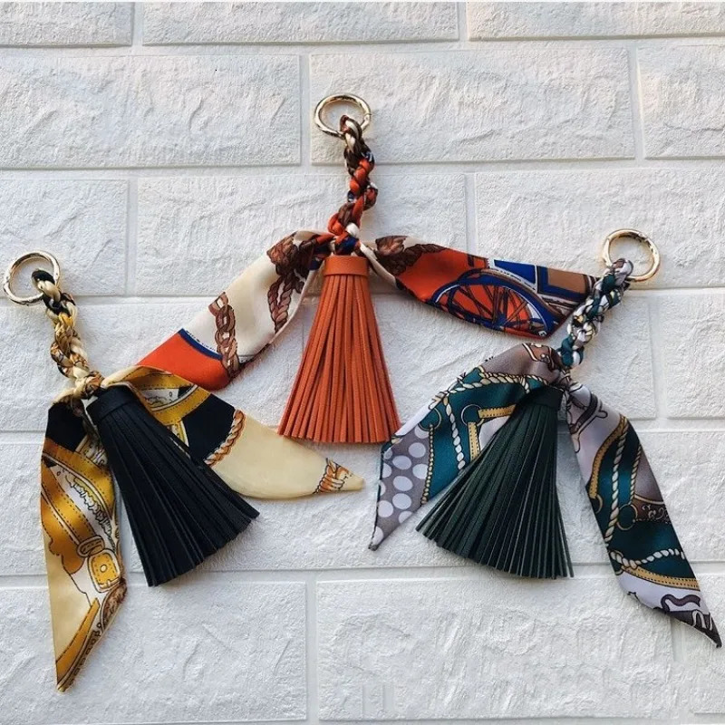 Style Silk Woven Key Lanyard Decoration Soft PU Leather Car Keychain Accessories Fashion Womens Tote Bag Jewelry Pendant 250227