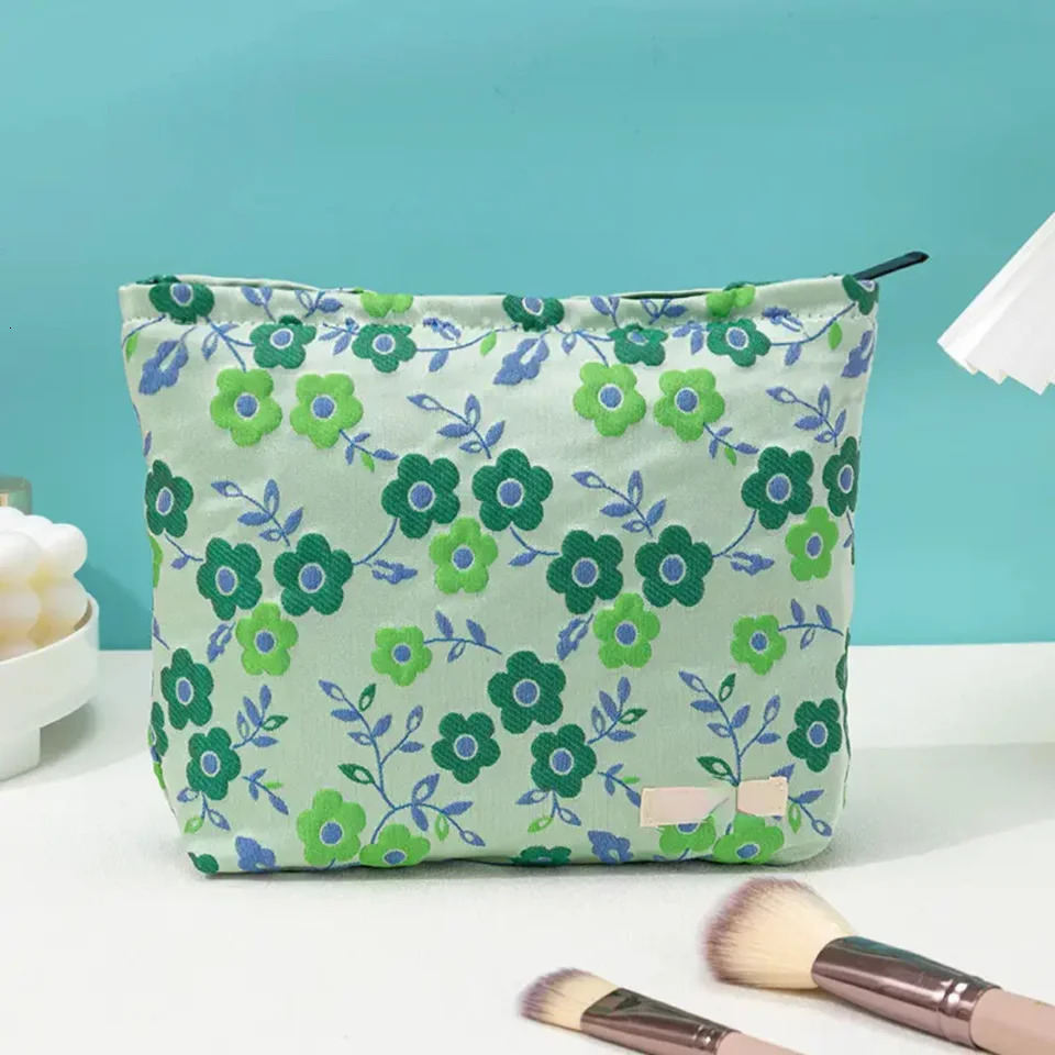 Ship from US Green Flower Ins Makeup Bag Cosmetic Toiletry Stylish and Functional Travel Organizer for Essential Beauty Products 250227FBB