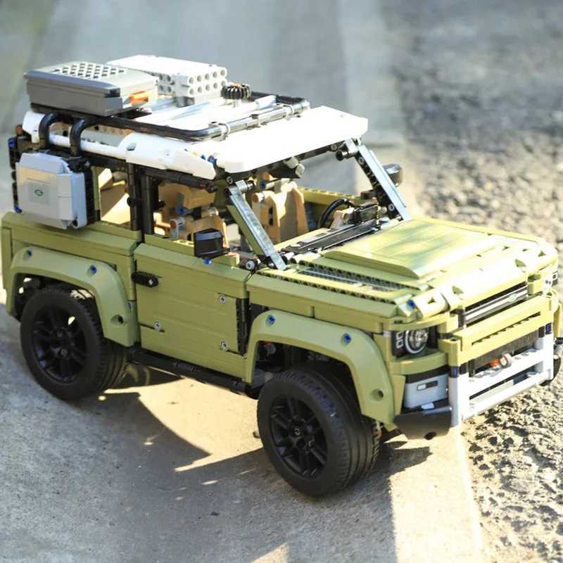 2573PCS Technical Land Off-road Defender Sports Car Building Blocks 42110 Set Model MOC Vehicle Toys B for Boys Adt Gifts Y250227