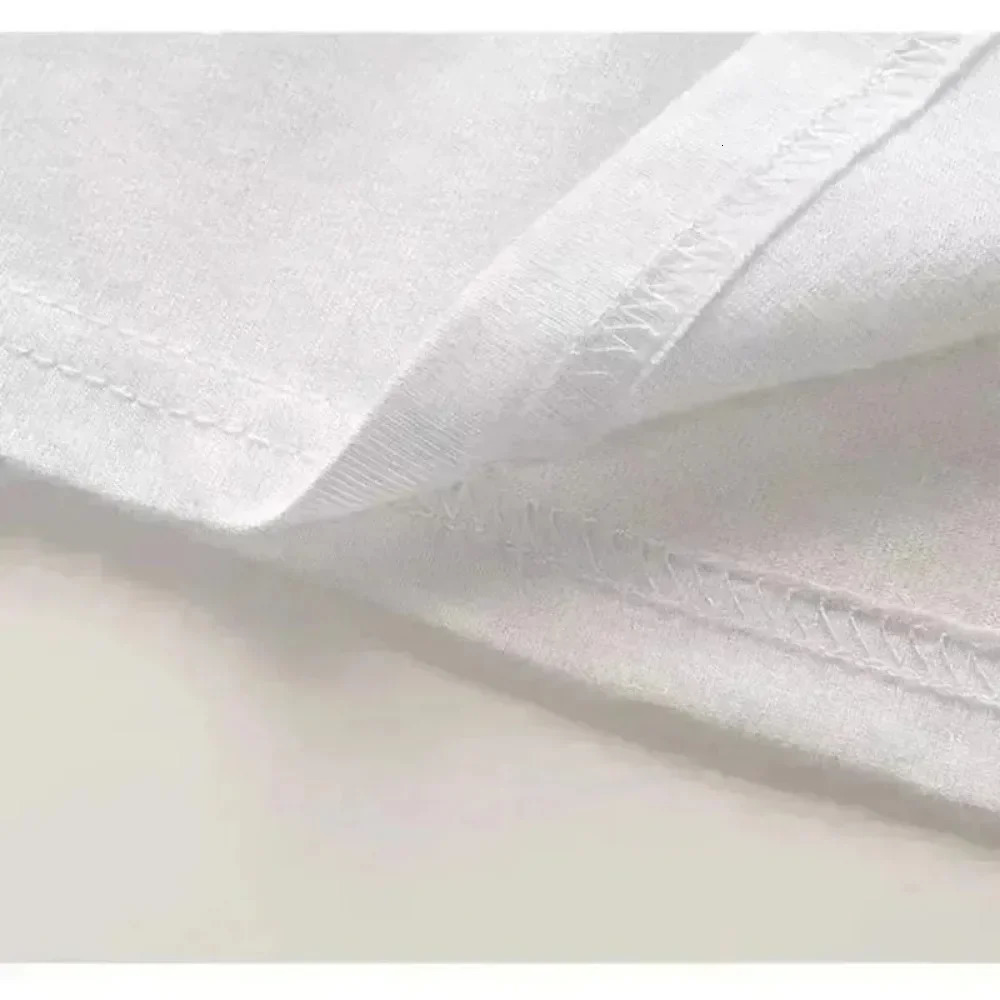 2000s Vintage Casual Girl Print Y2k Womens Short Sleeve O-Neck Streetwear Harajuku Gothic Tee Crop Top Womens Men Clothes 250226