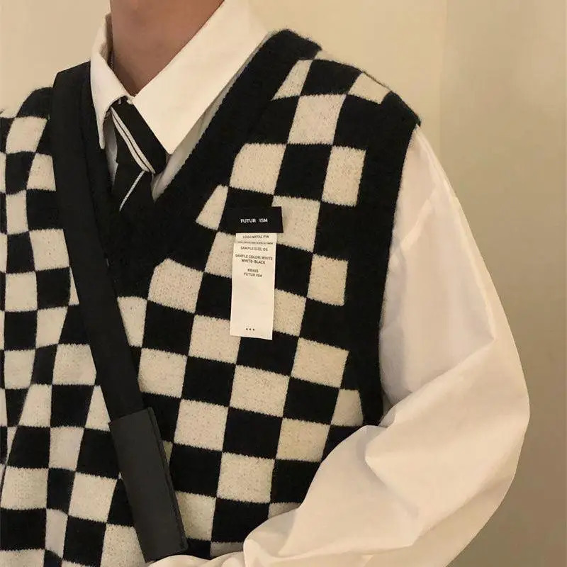 Autumn mens clothing plaid and womens sweaters retro Vneck sleeveless plain knit sweater vest 250225