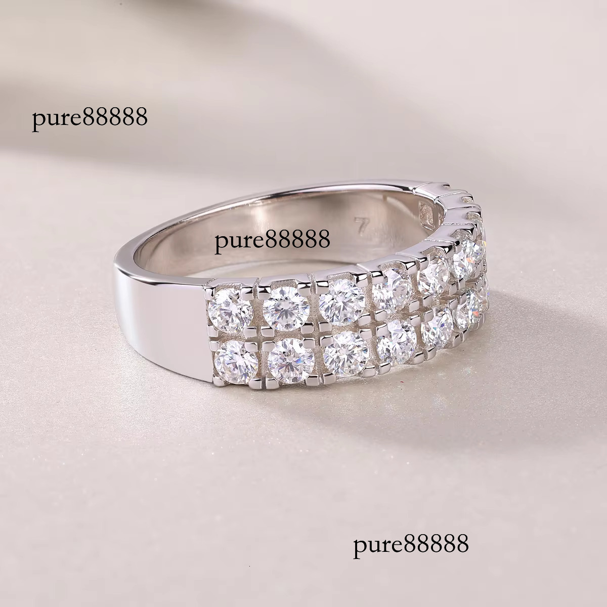 Elegant Moissanite ring for women with sier free GRA certificate