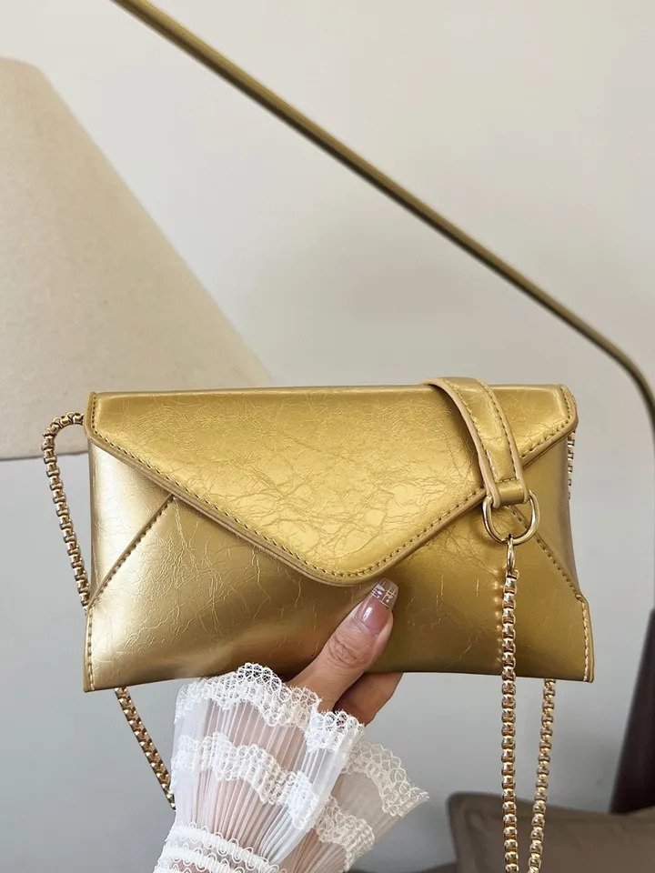 Ship from US Korean version shoulder chain bag for women fashionable and stylish envelope crossbody versatile change phone 250227FBB