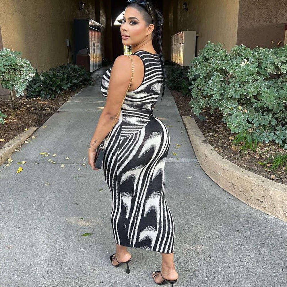 INS European American Spring Women's Fashion Sexy Tank Top Printed Slimming Bag Hip Dress 2025 New Style Unique and Elegant Clothing