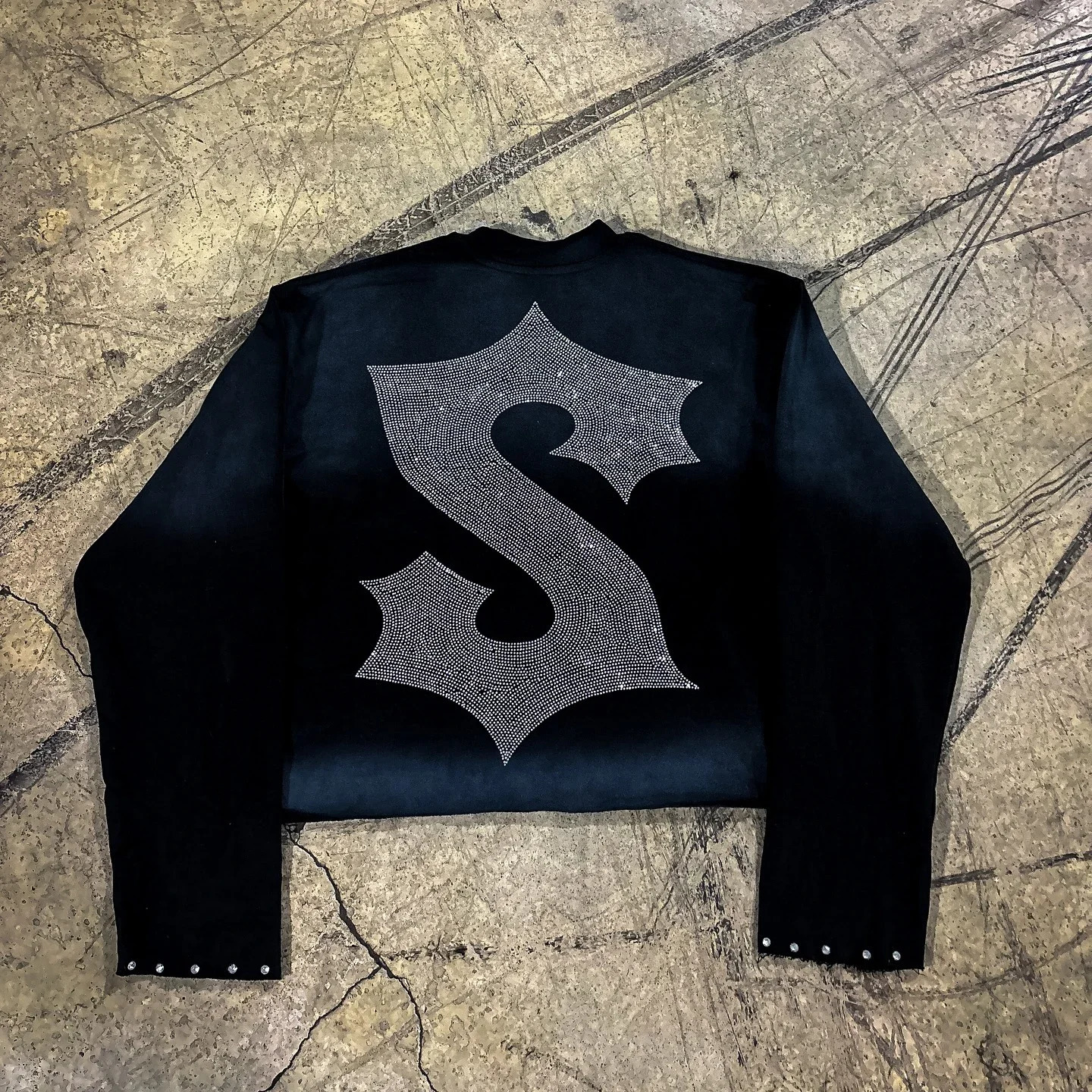 Street clothing Y2K fashion rhinestone long sleeved Harajuku letter graphic printed top Gothic autumn mens 250226