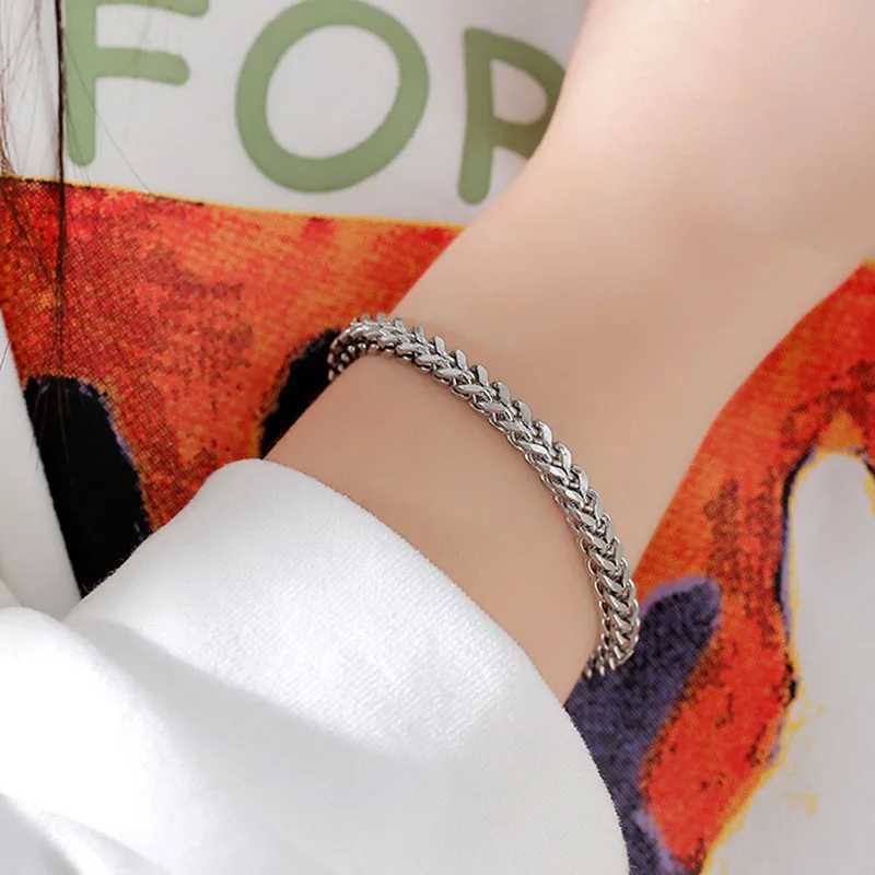 5MM stainless steel quarter chain suitable for mens womens Cuban bracelets boys chain bracelets metal watch jewelry length 19cm/21cm W250227
