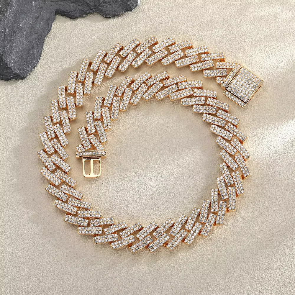 European American Fashion 18mm Copper Gold-Plated Zircon Miami Cuban Chain Necklace 2 Rows k Number Shape Alloy Moissanite