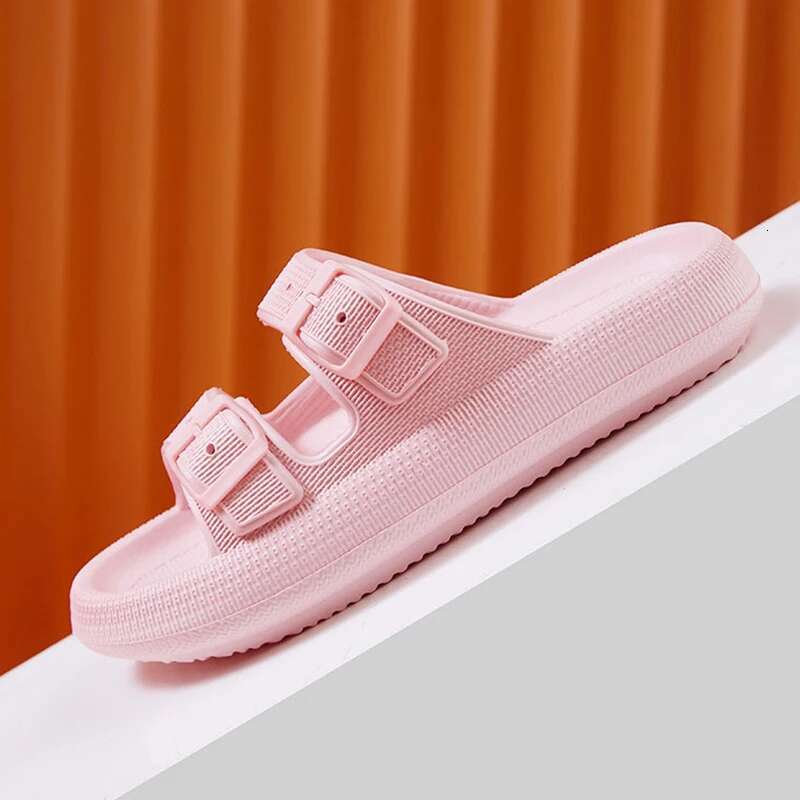 New Thick Bottom Cloud Slippers For Women's Designer Sandals Fashion Buckle Soft Bottom Pillow Slippers Sandals For Women 2025 Summer Beach Non S