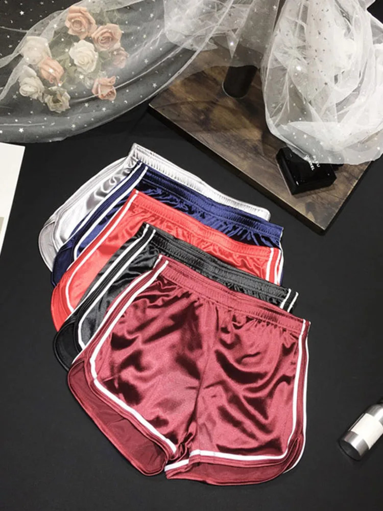 2023 Womens Summer Silk Slim Beach Casual White Egde Shorts 250228Z