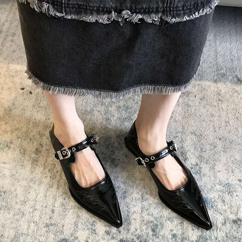 Designer Vintage Pointed Toe Women Mary Jane Fashion Belt Buckle Spring Elegant Low Heel Shoes