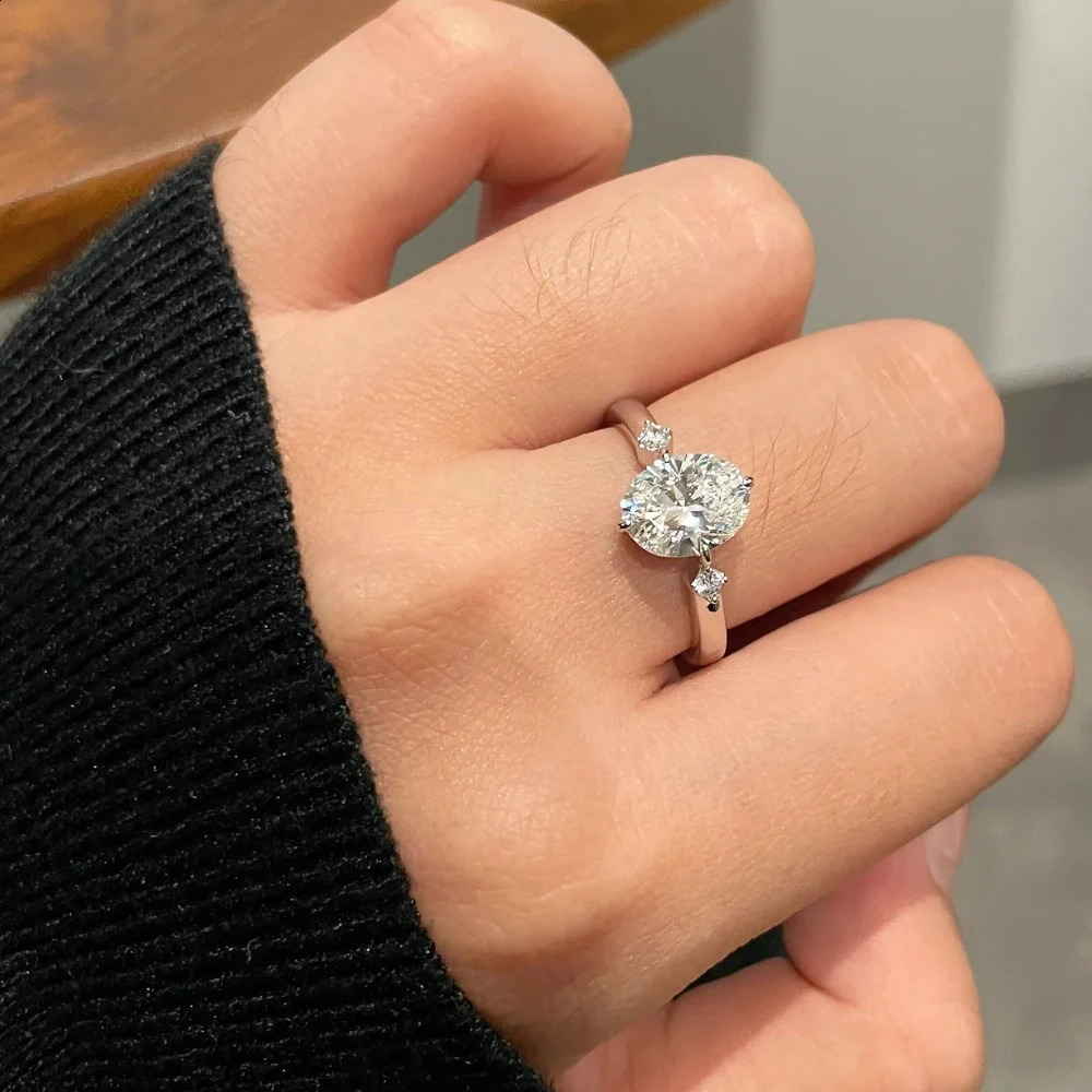 GRA Certified 2 Carat Engagement Ring For Women Sparkling Oval Cut Lab Diamond 925 Sterling Silver Wedding Party Band 250219