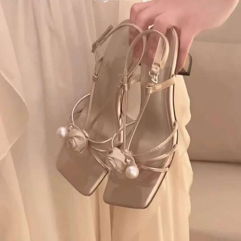 Elegant High Heels New Fashion Sexy Narrow Band Ankle Buckle Strap Casual Party Sandals Shoes for Women