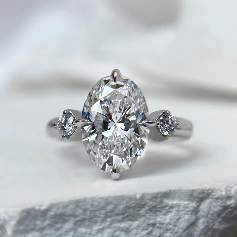 GRA Certified 2 Carat Engagement Ring For Women Sparkling Oval Cut Lab Diamond 925 Sterling Silver Wedding Party Band 250219