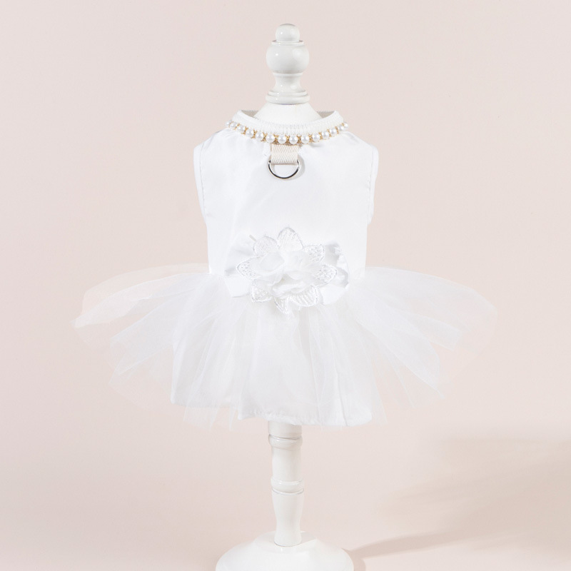 Stock Wholesale Luxury Designer Dog Wedding Dress Pet Clothes Gauze White Dress Sping Summer Dog Apparel