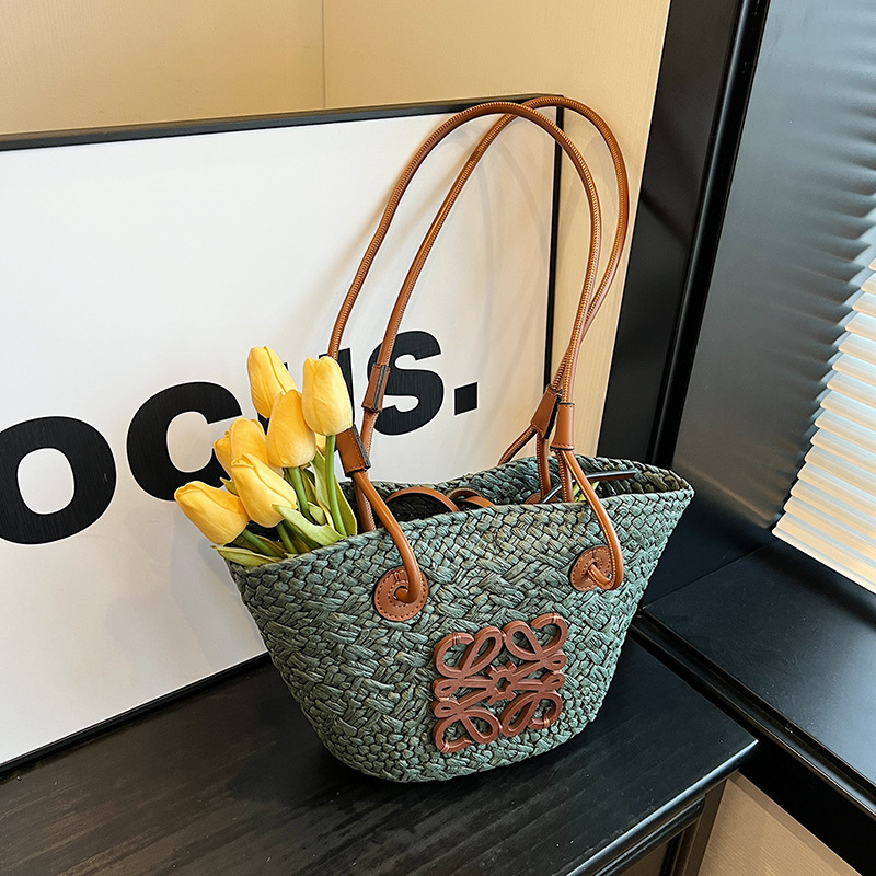 New 2025 vacation woven for women's spring and summer simple leisure beach bag, high-end fashion shoulder bag #swissmilitary