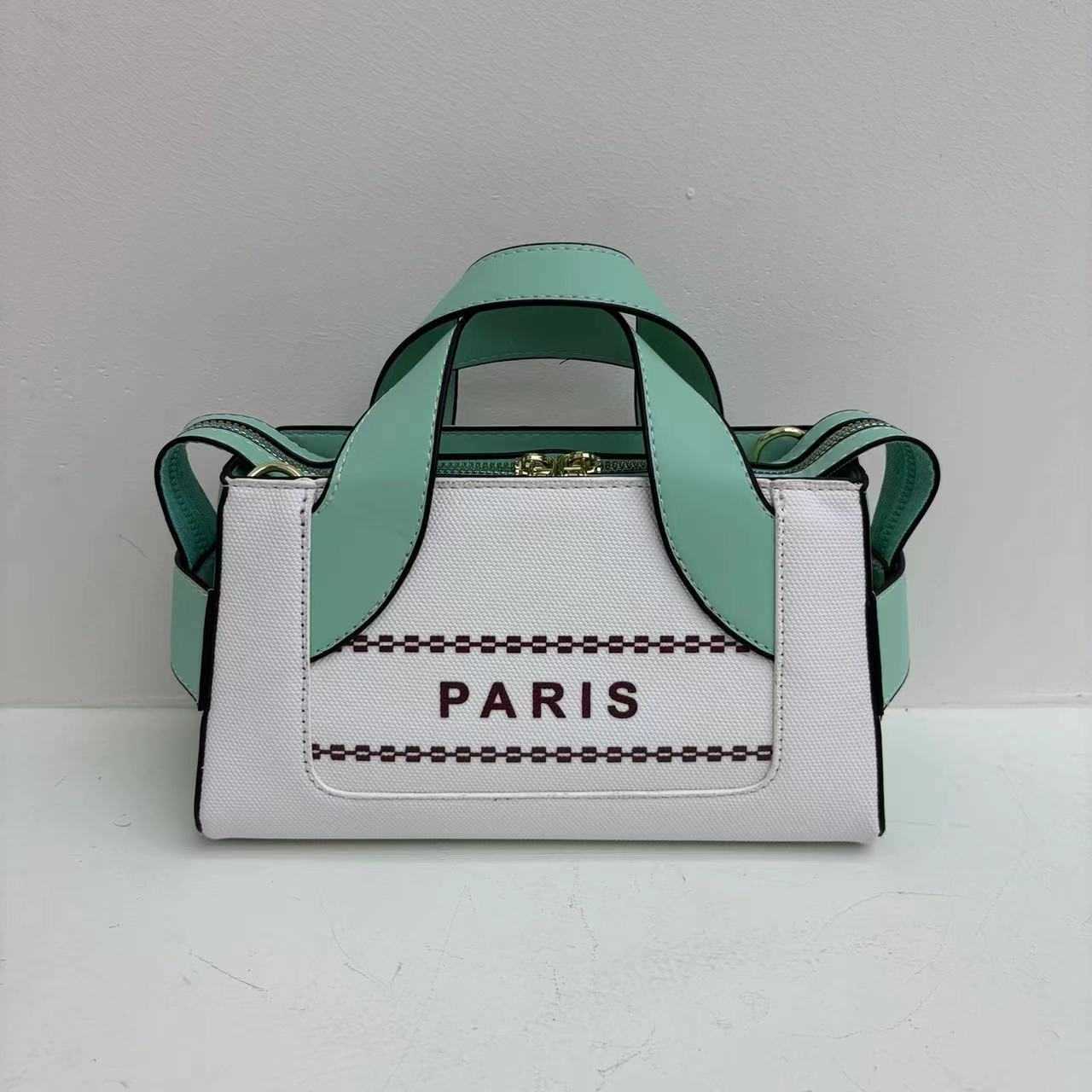 popular hand-held small square bags are fashionable and stylish single shoulder women's bags with high aesthetic value spliced color letters cros