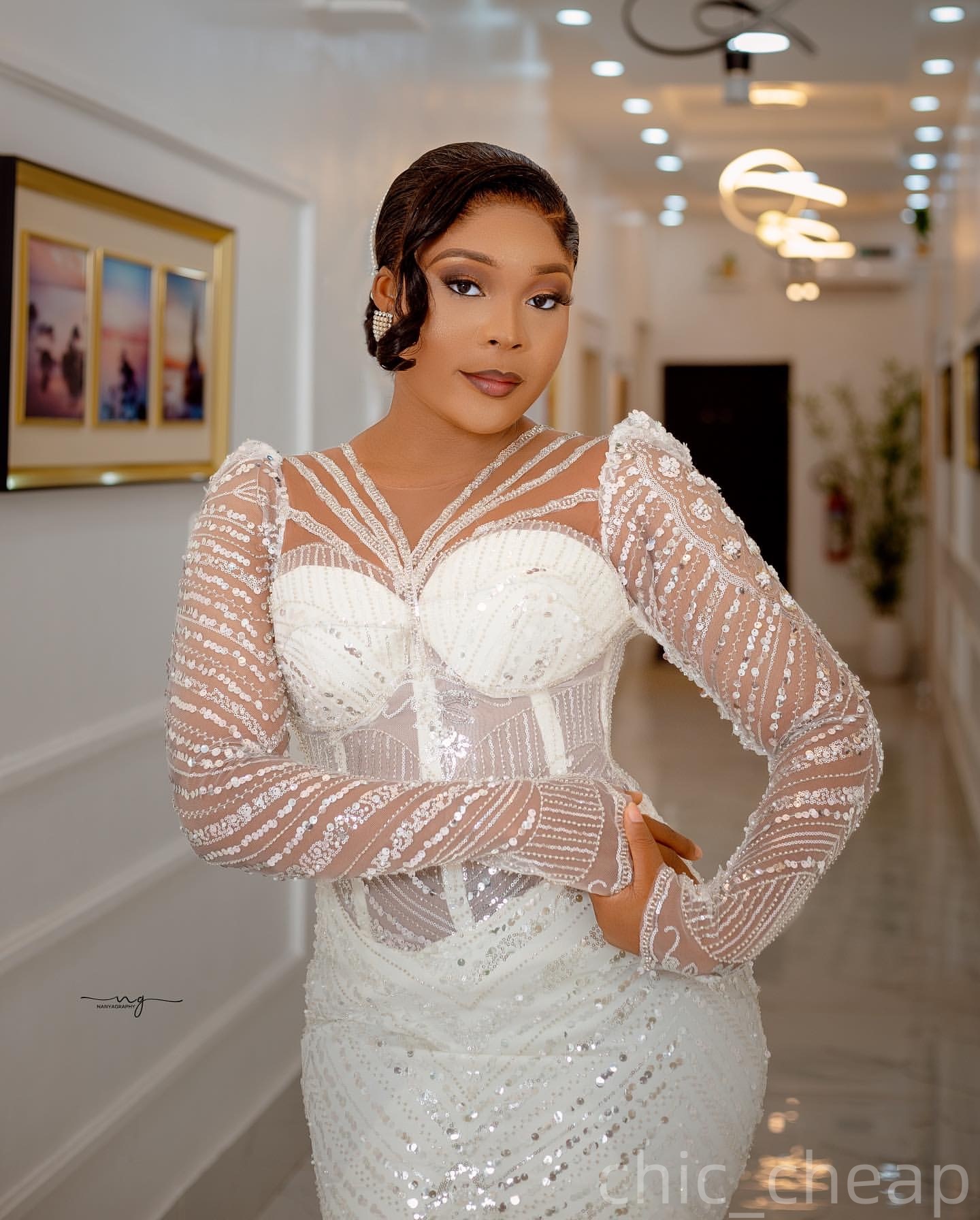 2025 Arabic Aso Ebi Plus Size Ivory Wedding Dress Beaded Sequined Full Sleeves Sheer Neck Bridal Gowns Dresses ZJ057